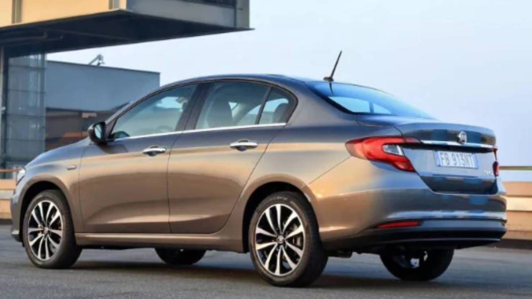 Fiat Egea'dan matrah indirimi müjdesi! Sıfır araba alacaklar bundan ucuzu yok: Bu fırsat kaçmaz 5